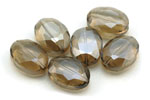 Schliffperle Olive flach 16 x 12 mm diamond